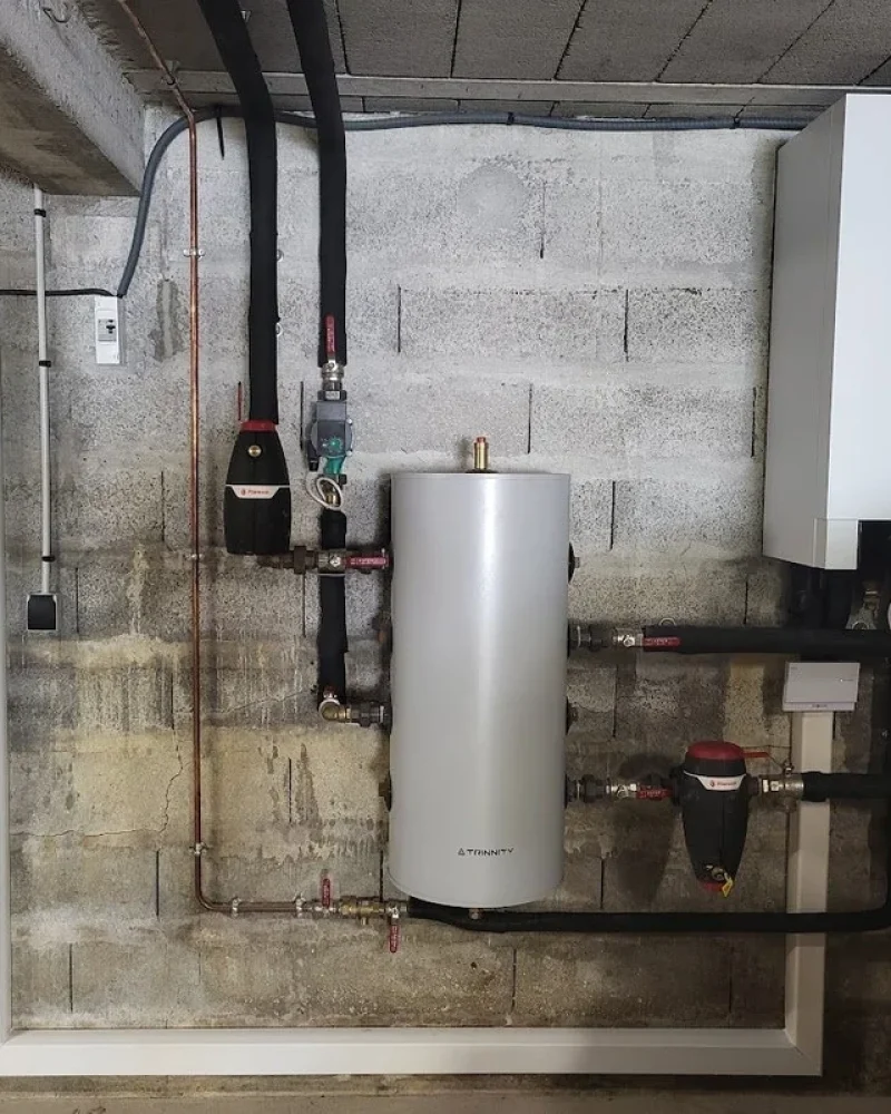 Réalisation chauffage & climatisation, EIRL Hugo Chauvière, plombier chauffagiste à Bussac-sur-Charente proche de Saintes