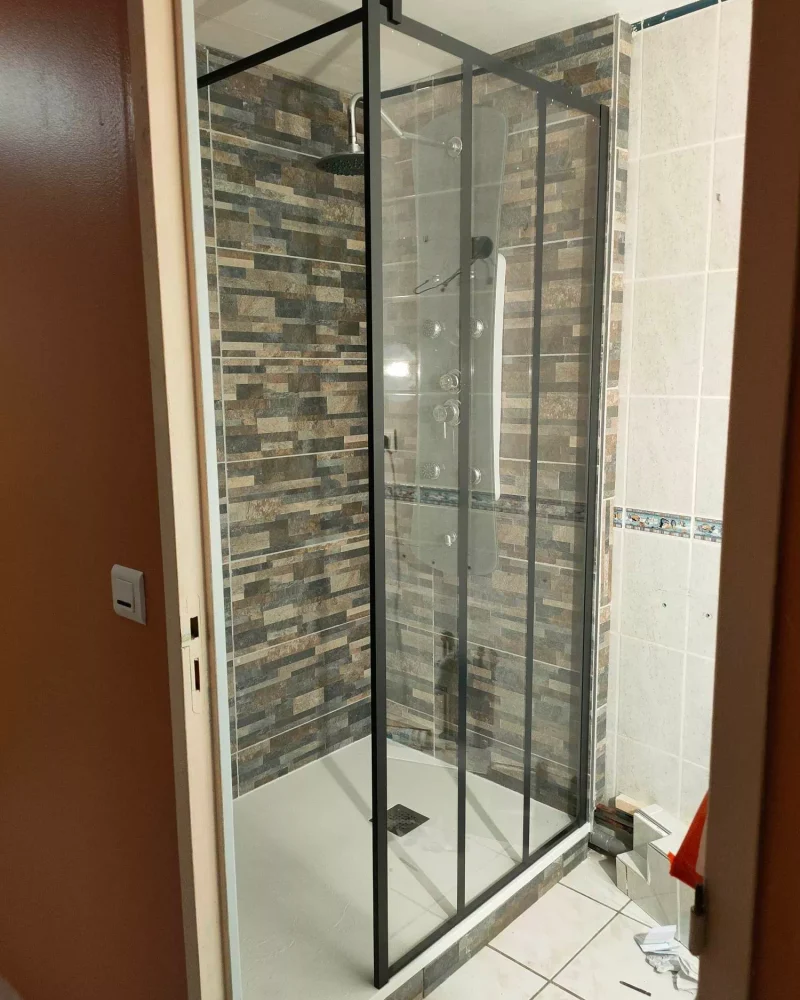 realisation-salle-bains-hugo-chauviere-plombier-chauffagsite-bussac-sur-charente- (1)